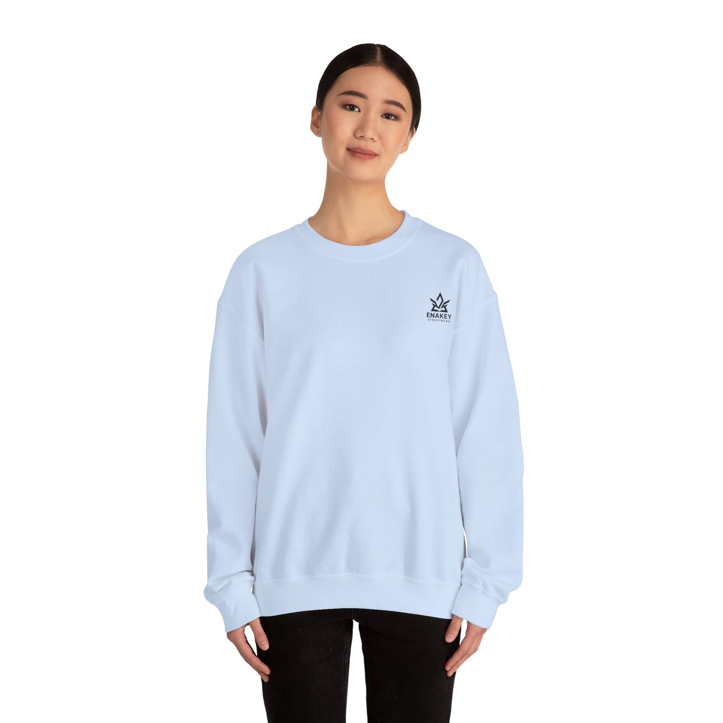 Logo Streetwear Heavy Blend™ Crewneck Sweatshirt
