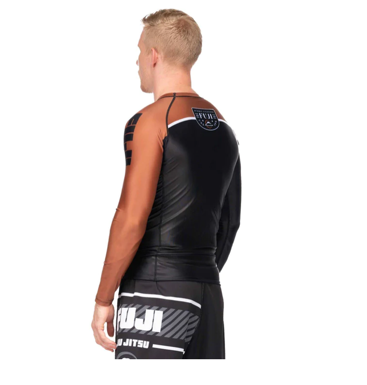 FUJI FREESTYLE 2.0 IBJJF RANKED RASHGUARD langarm schwarz/braun