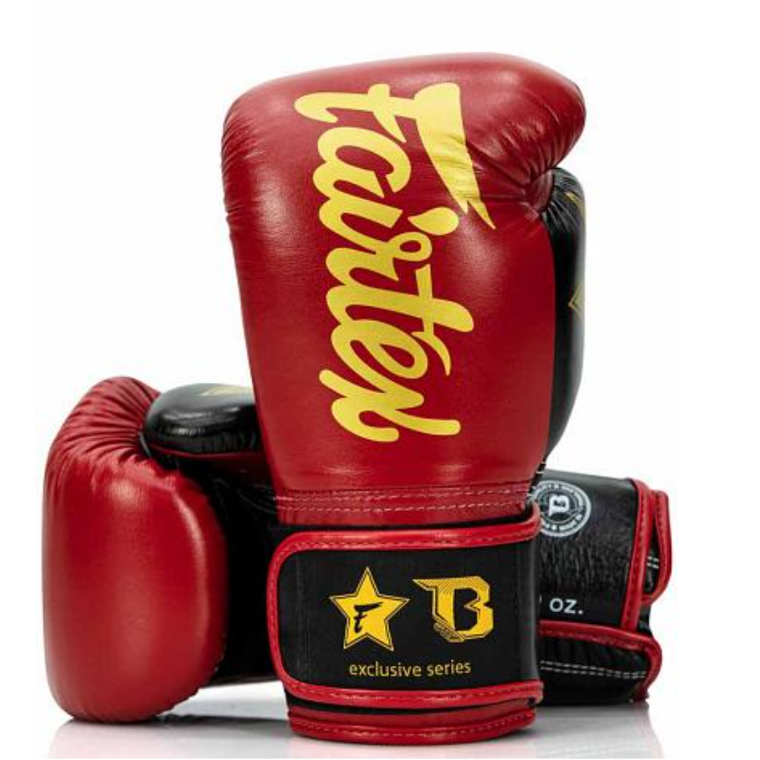 FAIRTEX X BOOSTER Muay Thai Handschuhe BGVB2 rot/schwarz/gold