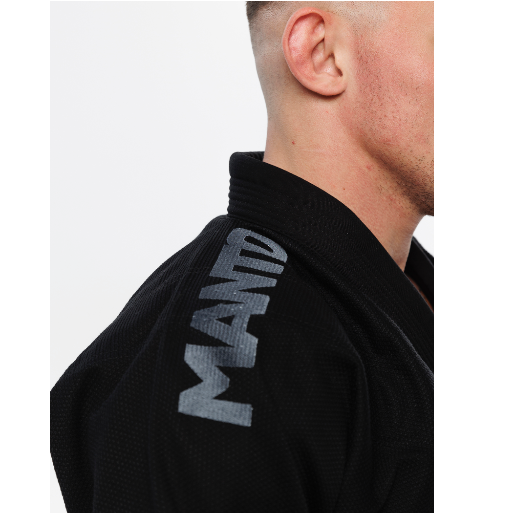 MANTO "X5" BJJ GI schwarz